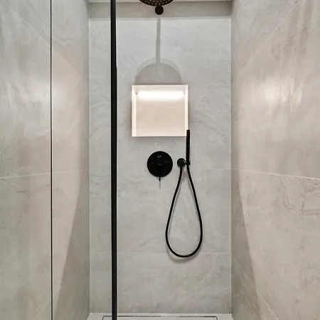 Apartment Elegante, Champs-elysees, Opera-monceau, Ac *