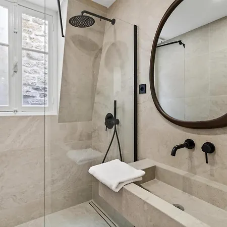 Apartment Elegante, Champs-elysees, Opera-monceau, Ac *